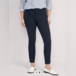 Womens Mid-Rise Pixie Pants